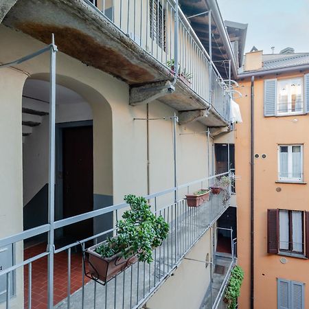 Sant Ambrogio Lovely Flat Milan Bagian luar foto