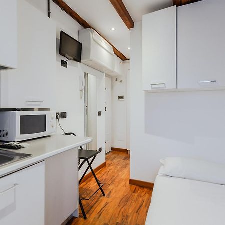 Sant Ambrogio Lovely Flat Milan Bagian luar foto